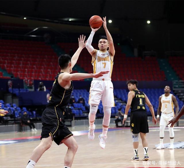 包含三分火力！北京队三分球命中率突破40%！的词条