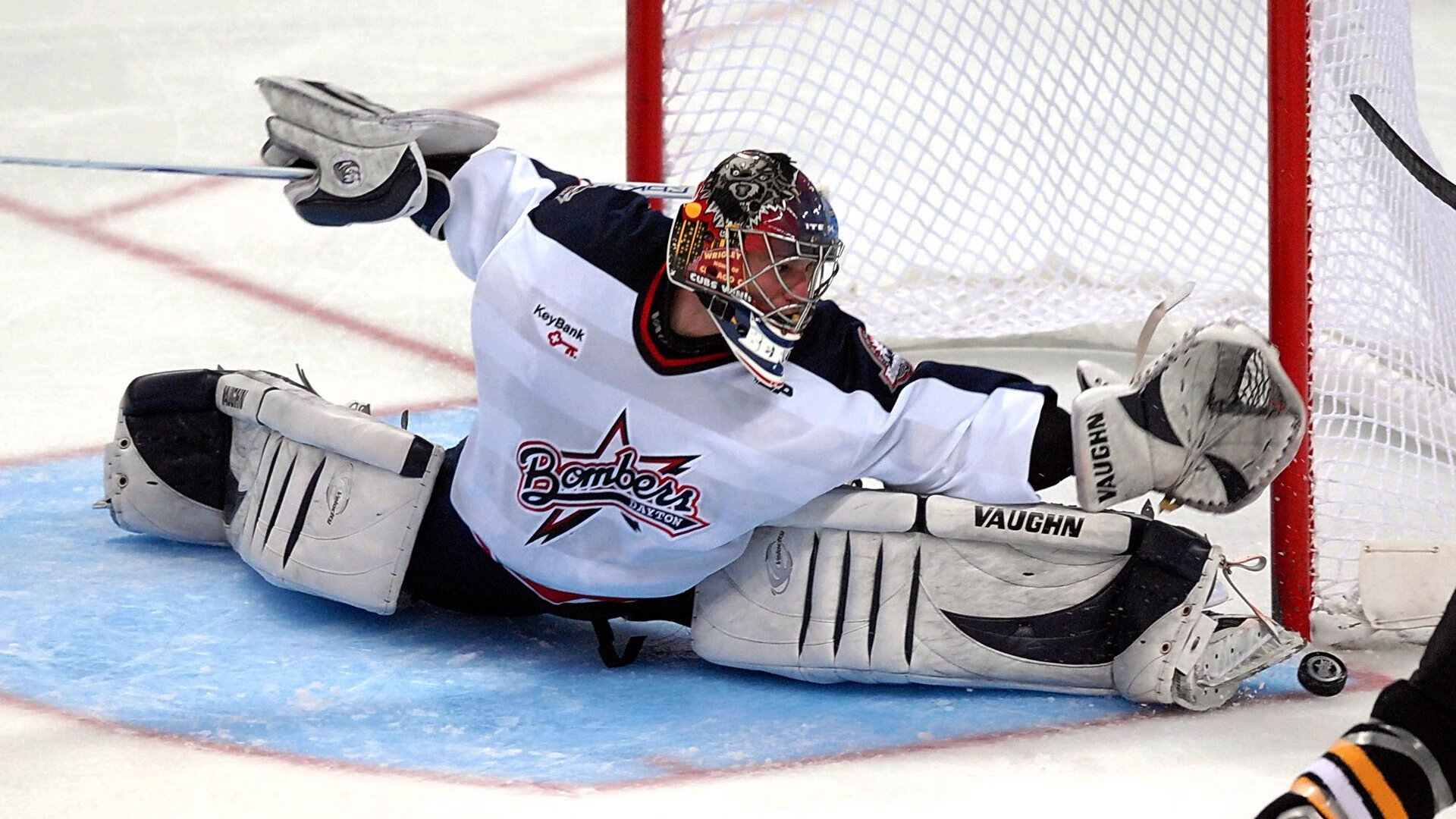 开云kaiyun-足球赛事营销引人注目，球迷争相追捧，足球营销案例