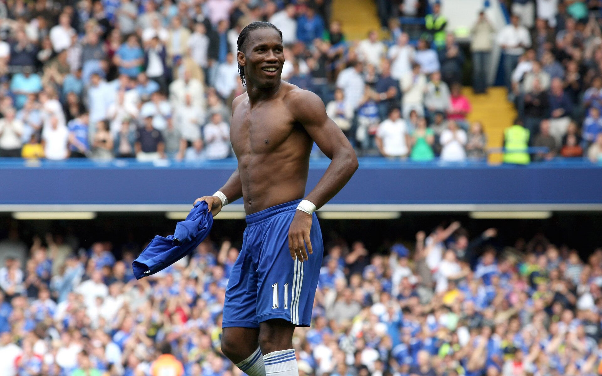 开云·体育官网-塞尔·拉恩：凭借精准的跑位和快速的脚步，他总能给全黑队带来意外惊喜